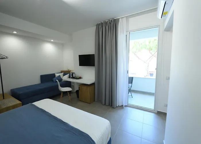 Oda ve Kahvaltı Blu In Blu Comfort Terrasini